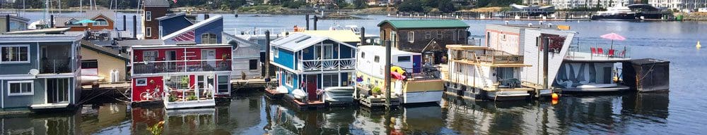 skinny-canada-floating-houses-GettyImages-1212137350